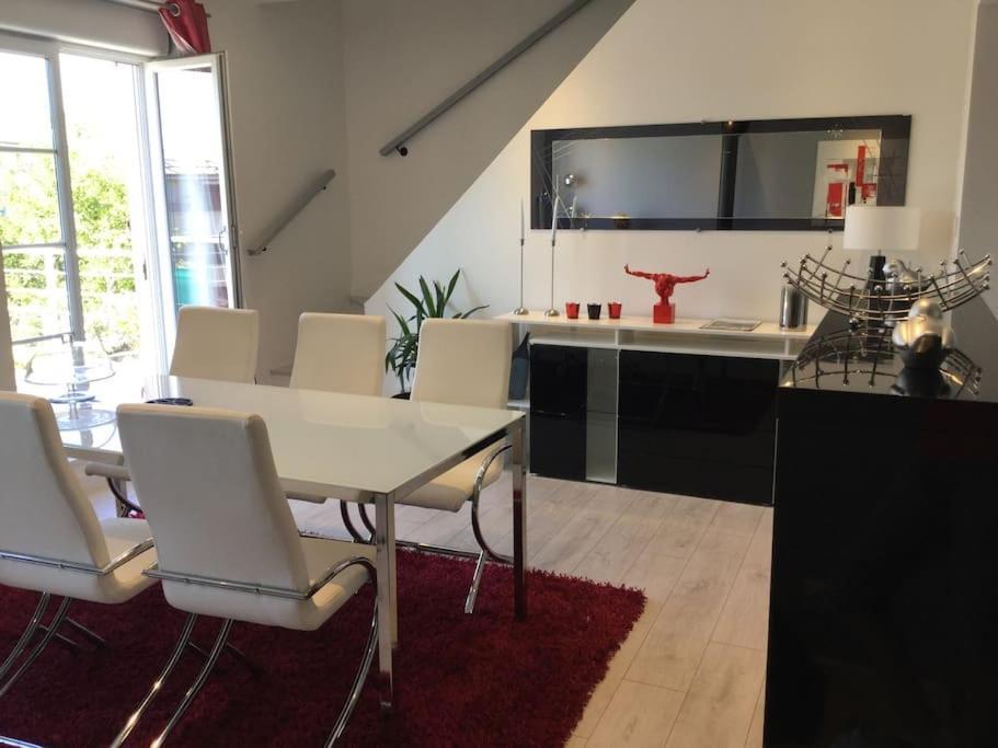Maison 6/8pers En Bourgogne * Macon